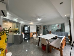 Blk 656C Jurong West Street 61 (Jurong West), HDB Executive #573535611